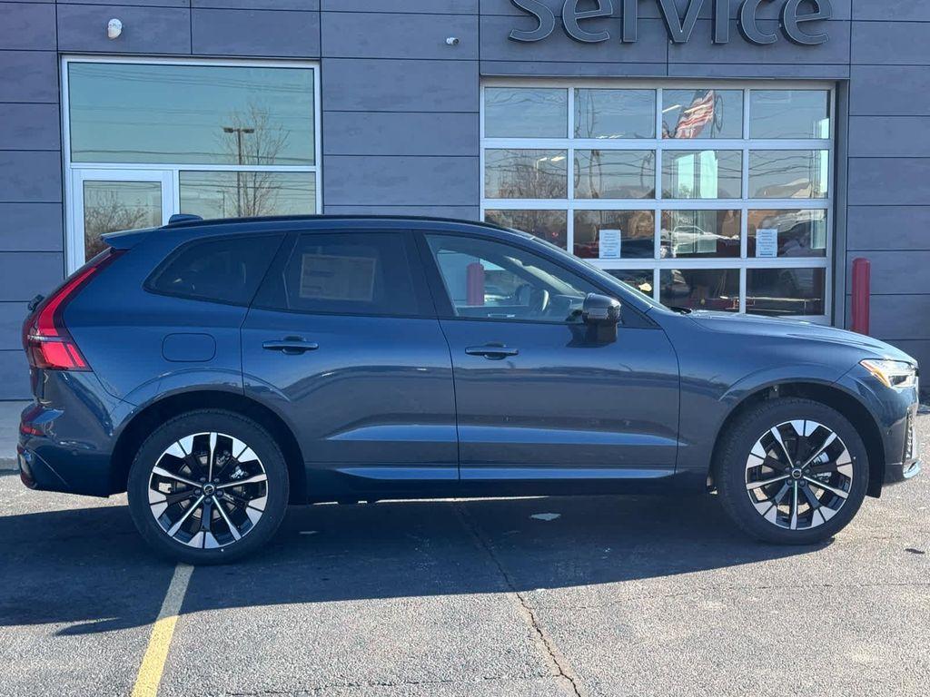 new 2026 Volvo XC60 car, priced at $58,015