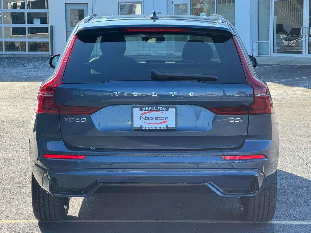 new 2026 Volvo XC60 car, priced at $58,015