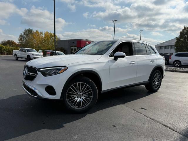 new 2025 Mercedes-Benz GLC 300 car, priced at $57,805