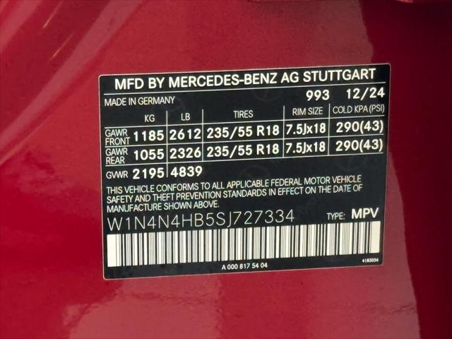 new 2025 Mercedes-Benz GLA 250 car, priced at $53,070