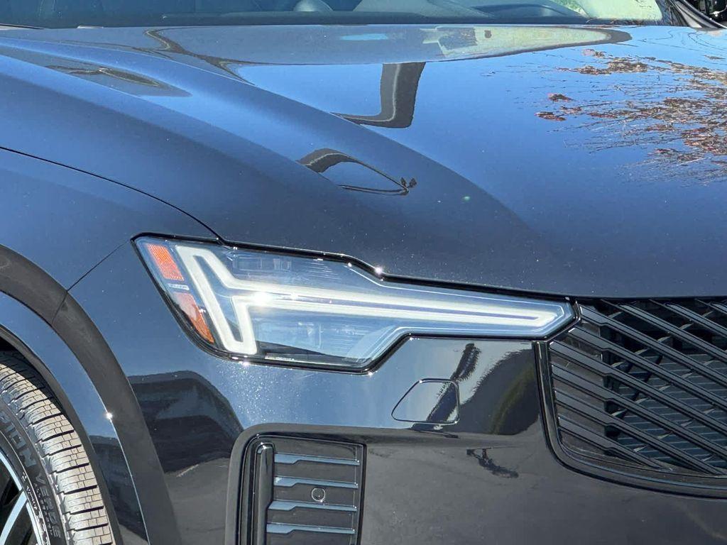 new 2026 Volvo XC90 car, priced at $84,145