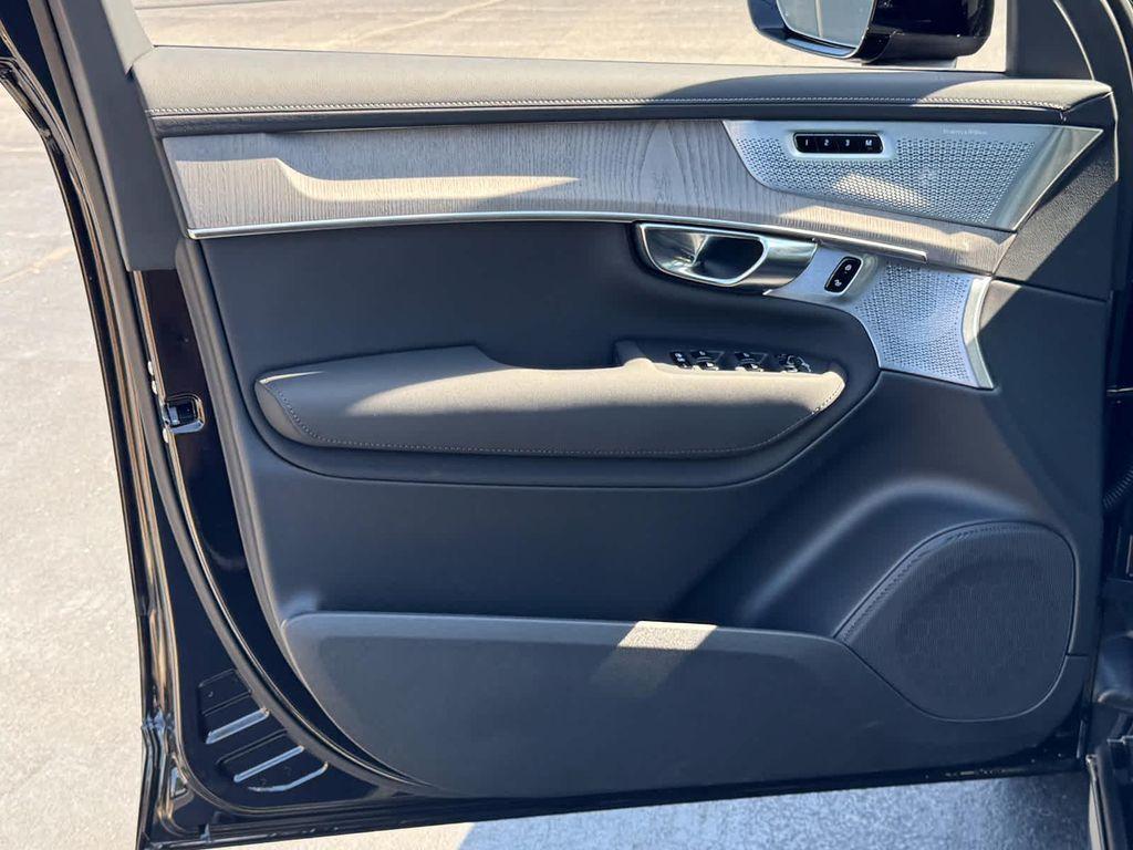 new 2026 Volvo XC90 car, priced at $84,145
