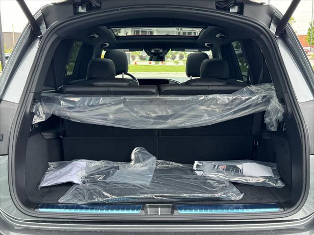 new 2025 Mercedes-Benz GLS 450 car, priced at $85,710