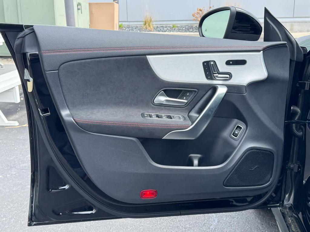 new 2025 Mercedes-Benz CLA 250 car, priced at $45,995