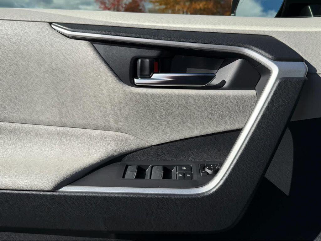 new 2025 Toyota RAV4 Hybrid car, priced at $39,578