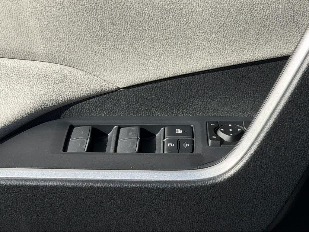 new 2025 Toyota RAV4 Hybrid car, priced at $39,578