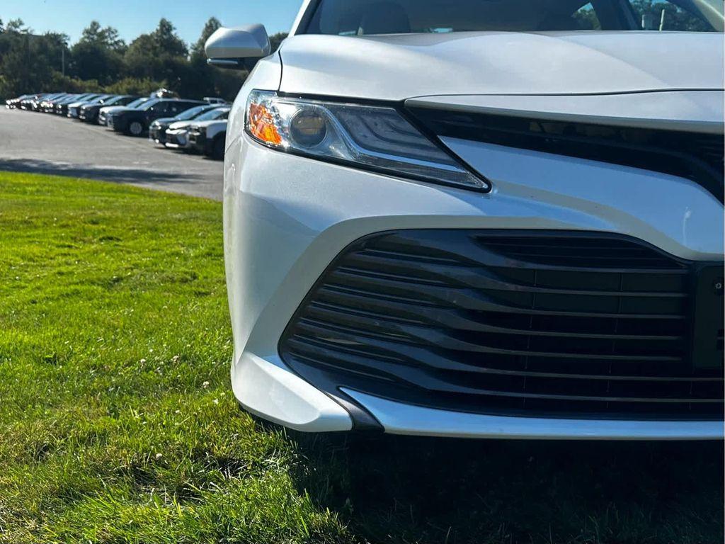 used 2019 Toyota Camry Hybrid car, priced at $23,995