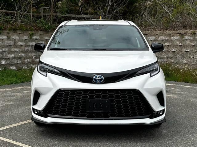 new 2025 Toyota Sienna car, priced at $51,970