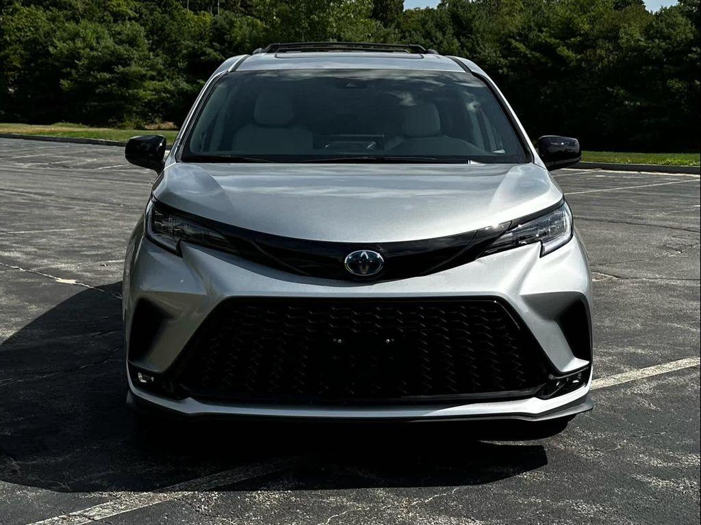 new 2025 Toyota Sienna car, priced at $52,754