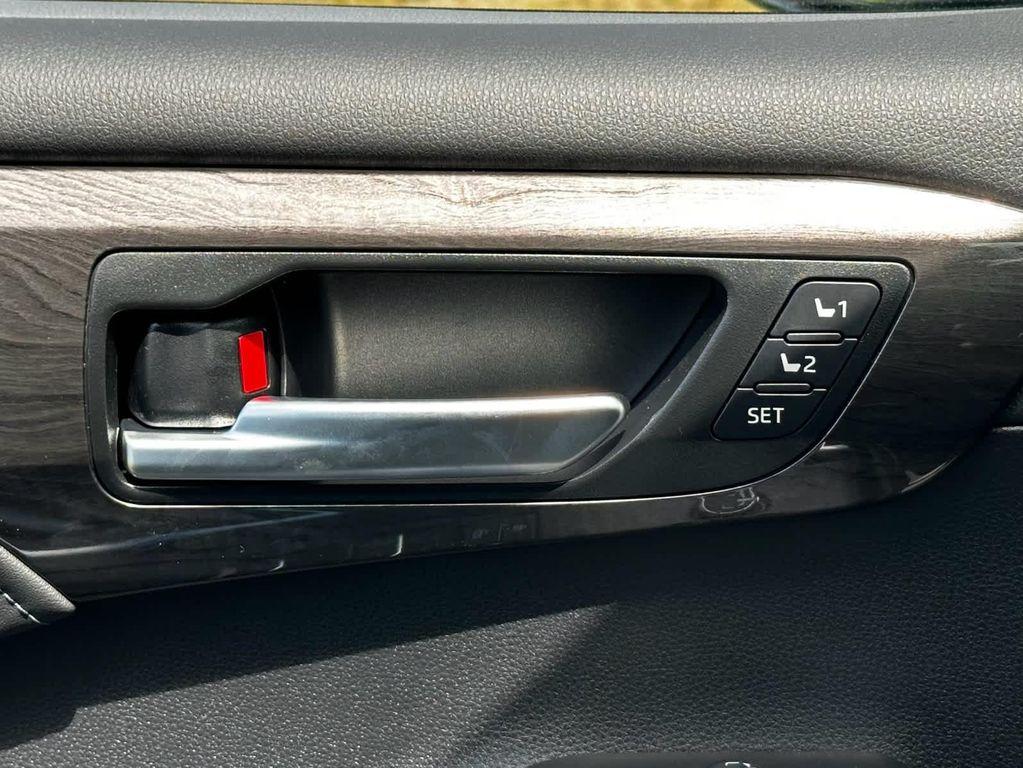 new 2025 Toyota Highlander car, priced at $56,556