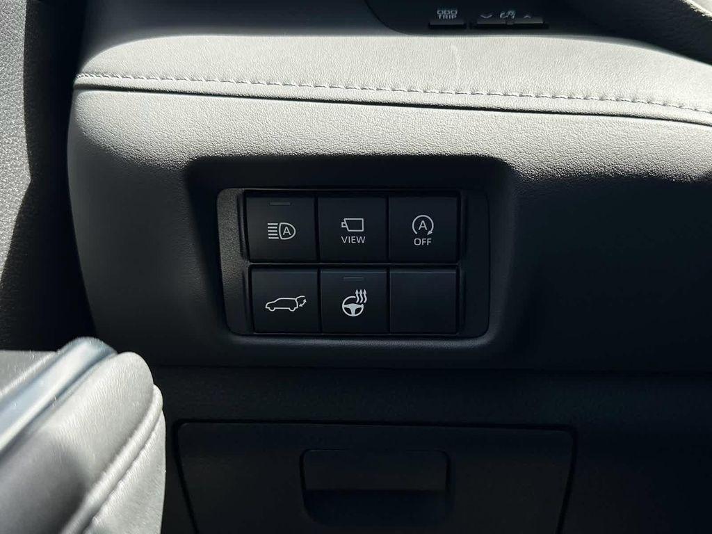 new 2025 Toyota Highlander car, priced at $56,556
