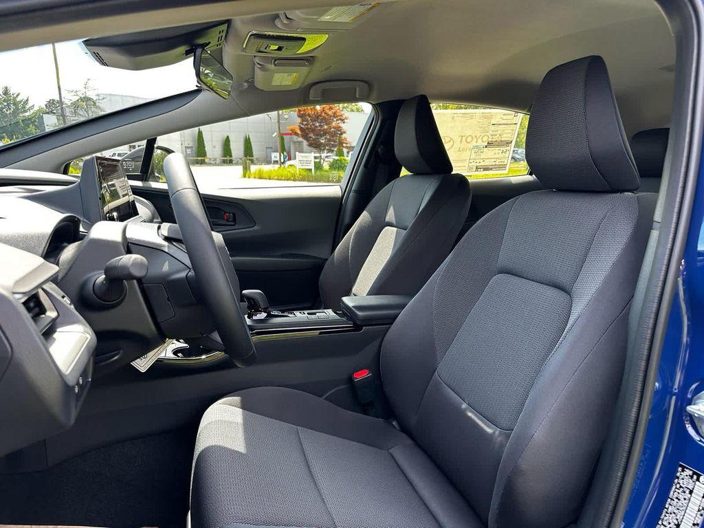 new 2025 Toyota Prius car, priced at $31,618