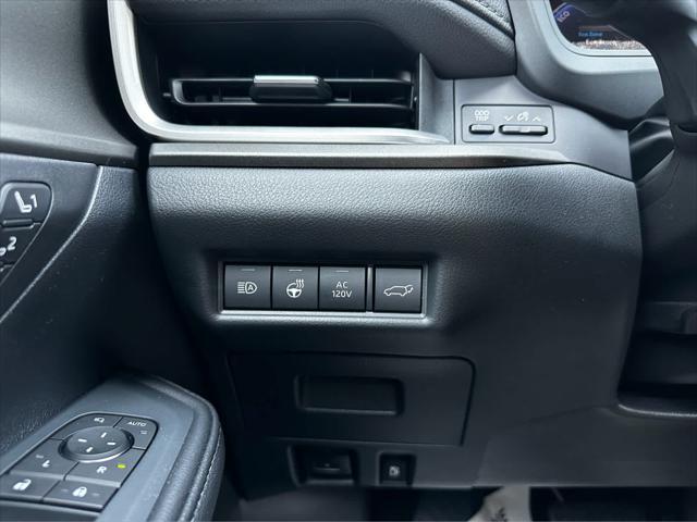 new 2025 Toyota Grand Highlander car, priced at $54,918