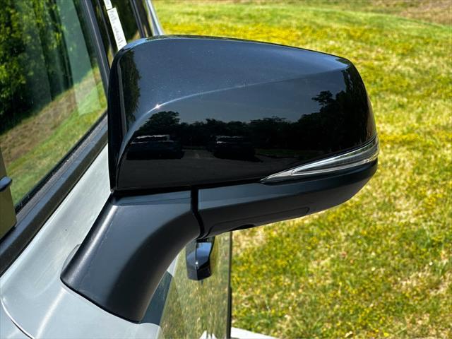 new 2025 Toyota Grand Highlander car, priced at $54,918