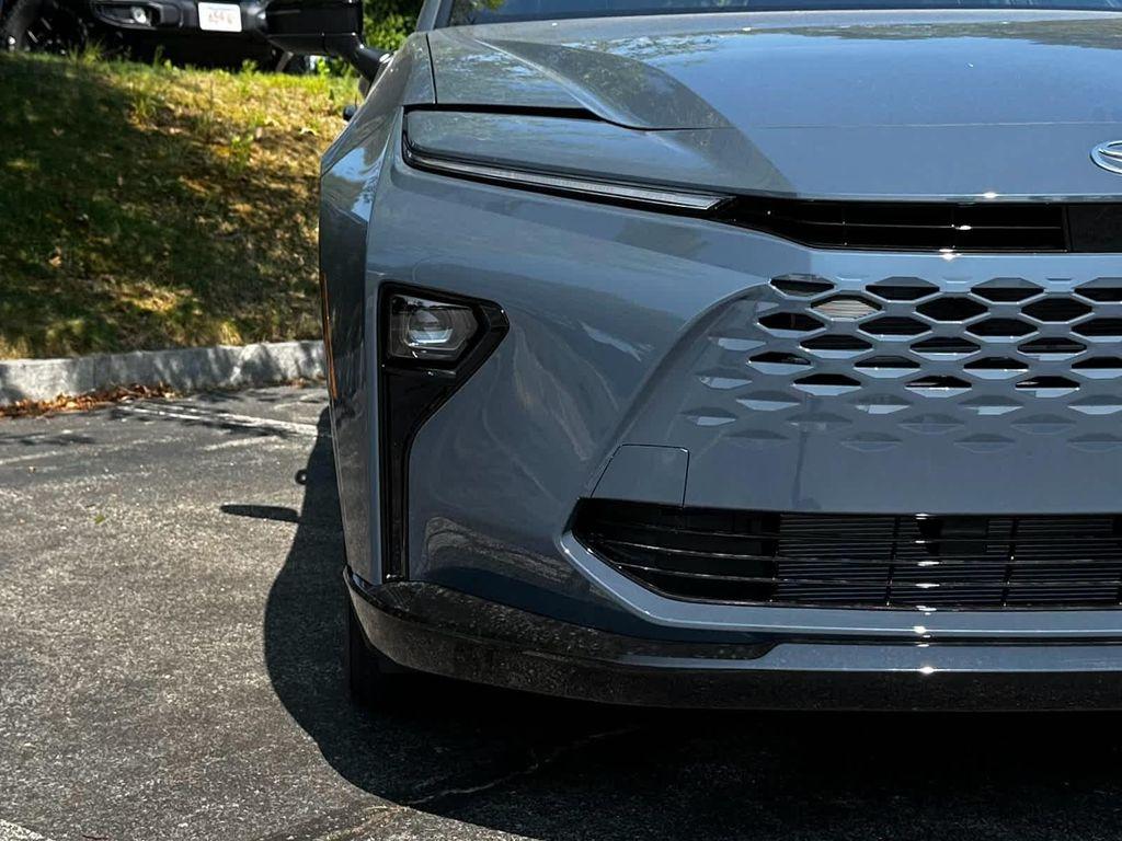 new 2025 Toyota Crown Signia car, priced at $45,940