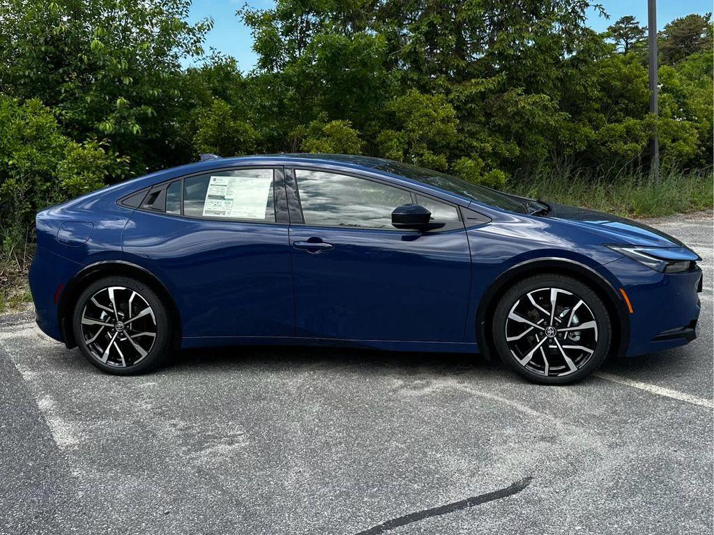 new 2025 Toyota Prius Plug-In Hybrid car, priced at $38,293