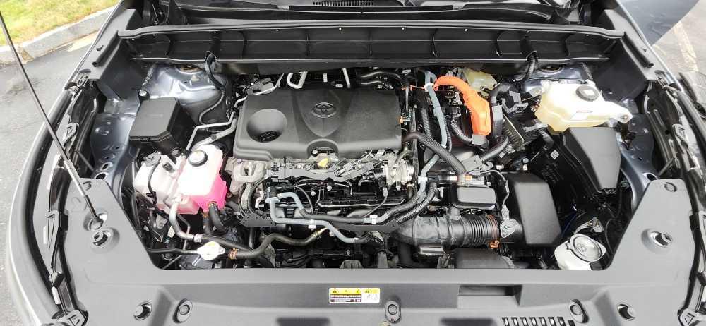 used 2022 Toyota Highlander Hybrid car, priced at $42,995