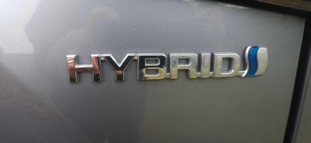 used 2022 Toyota Highlander Hybrid car, priced at $42,995