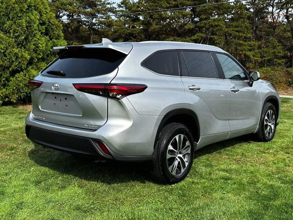 used 2023 Toyota Highlander car, priced at $40,995