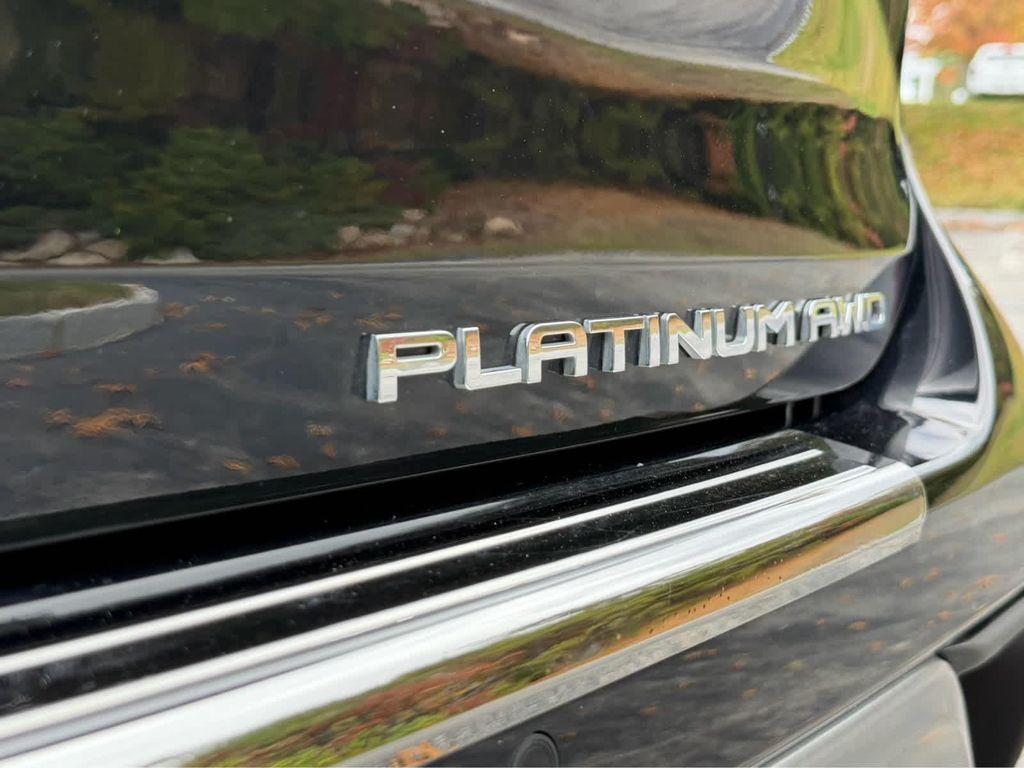 used 2022 Toyota Highlander car, priced at $43,995