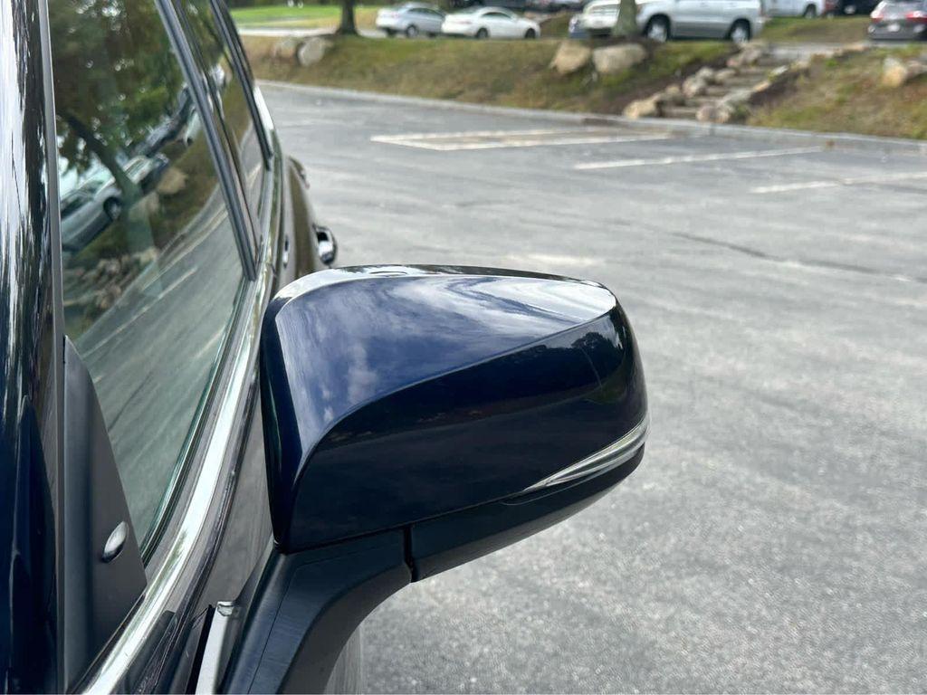 used 2022 Toyota Highlander car, priced at $37,995