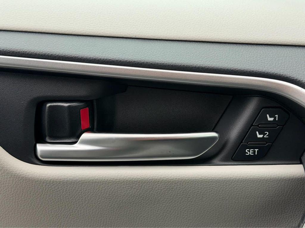 new 2025 Toyota RAV4 car, priced at $40,019