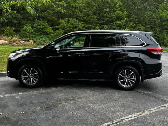 used 2019 Toyota Highlander car, priced at $28,995