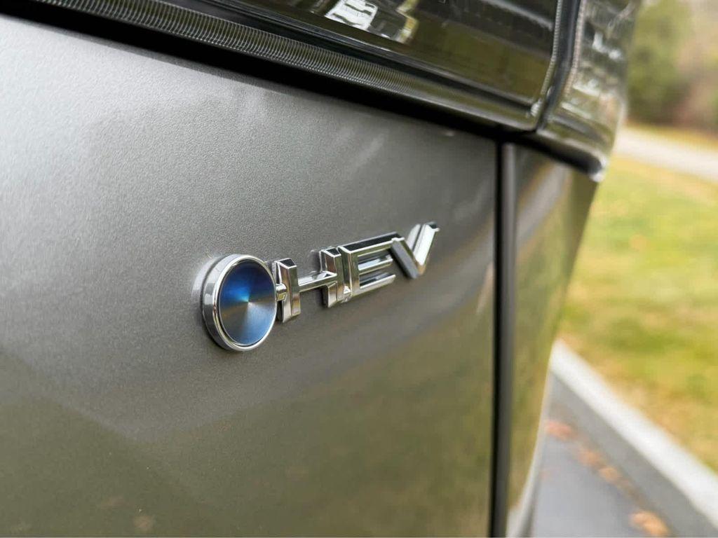 new 2026 Toyota Highlander Hybrid car, priced at $49,483