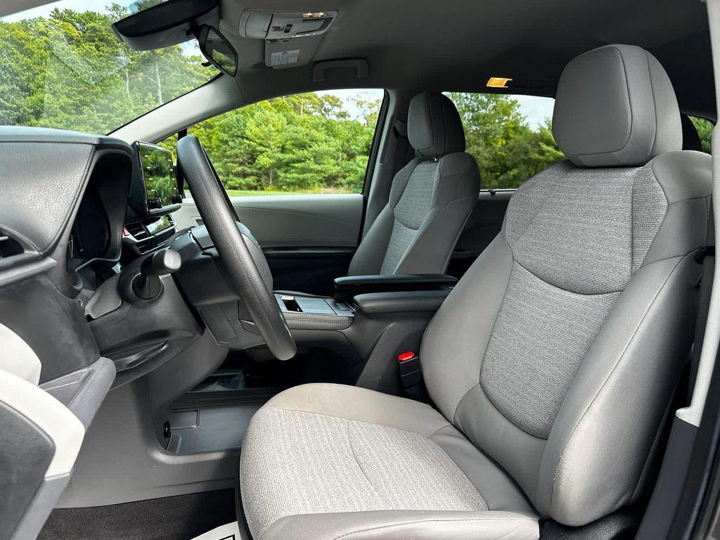 used 2024 Toyota Sienna car, priced at $39,995
