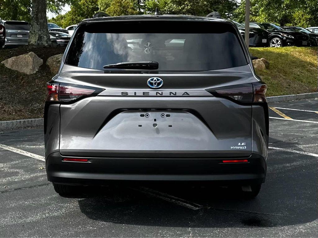 used 2024 Toyota Sienna car, priced at $39,995