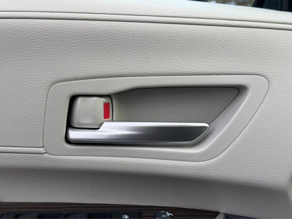 used 2024 Toyota Sienna car, priced at $45,995