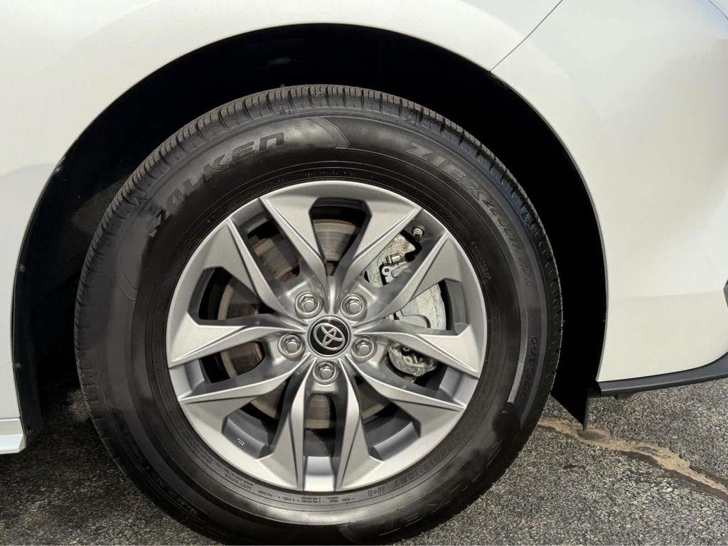 used 2024 Toyota Sienna car, priced at $45,995