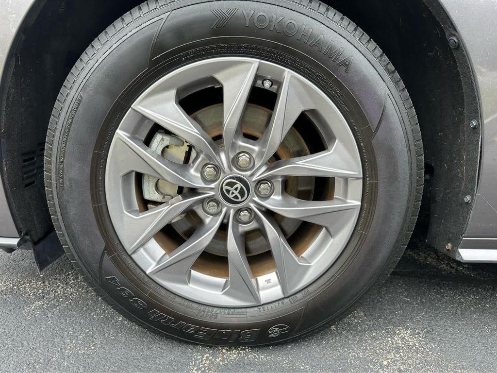 used 2023 Toyota Sienna car, priced at $38,995