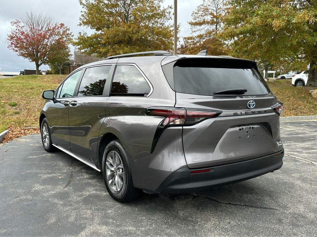 used 2023 Toyota Sienna car, priced at $38,995