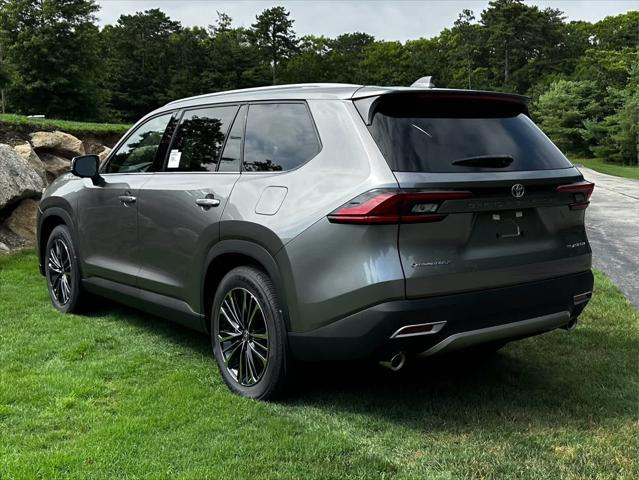 new 2025 Toyota Grand Highlander Hybrid car, priced at $62,878