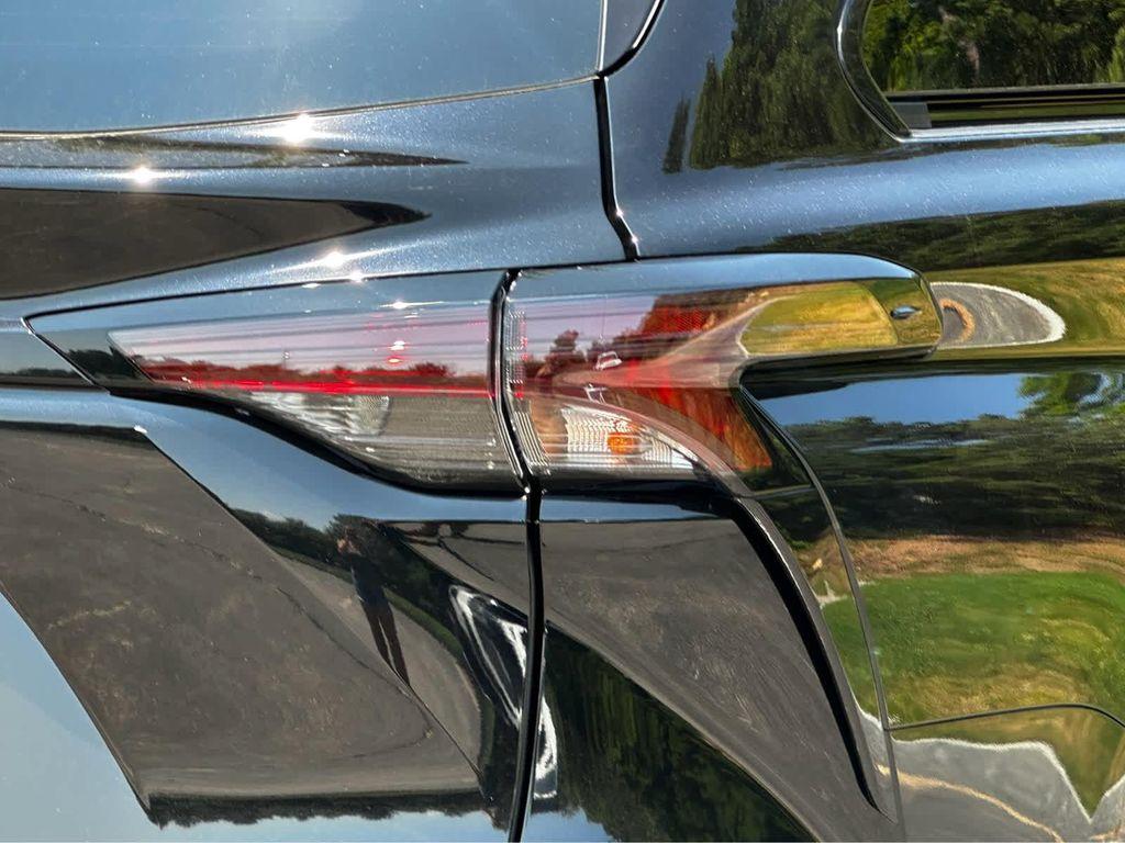 new 2025 Toyota Sienna car, priced at $51,920