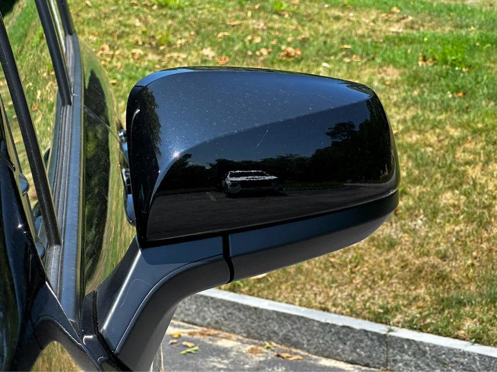 new 2025 Toyota Sienna car, priced at $51,920