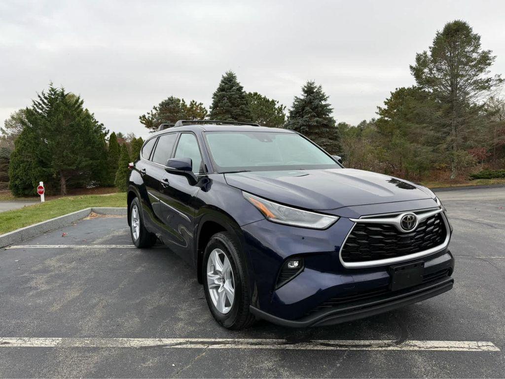 used 2021 Toyota Highlander car, priced at $27,995