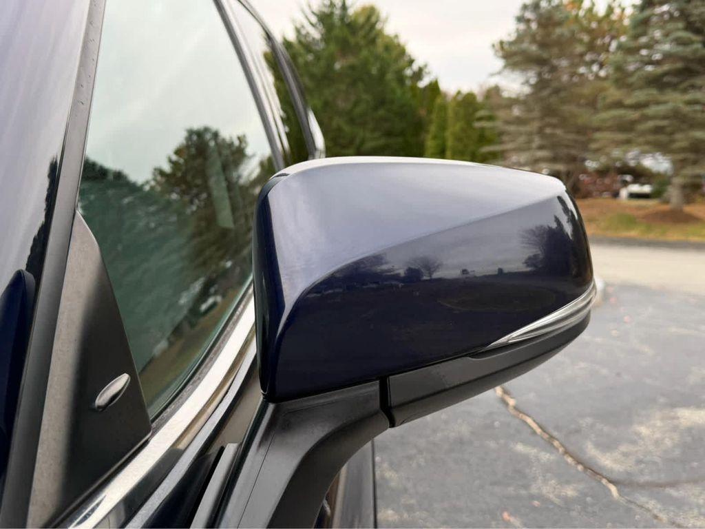 used 2021 Toyota Highlander car, priced at $27,995