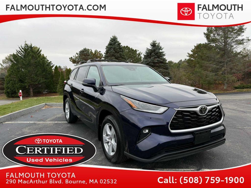 used 2021 Toyota Highlander car, priced at $27,995
