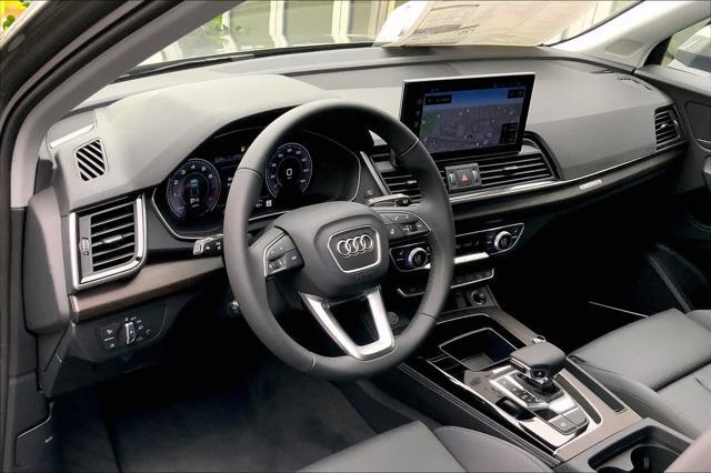 new 2025 Audi Q5 car, priced at $58,085