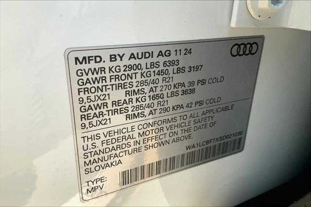 new 2025 Audi Q7 car, priced at $71,700