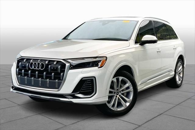 used 2025 Audi Q7 car, priced at $58,124