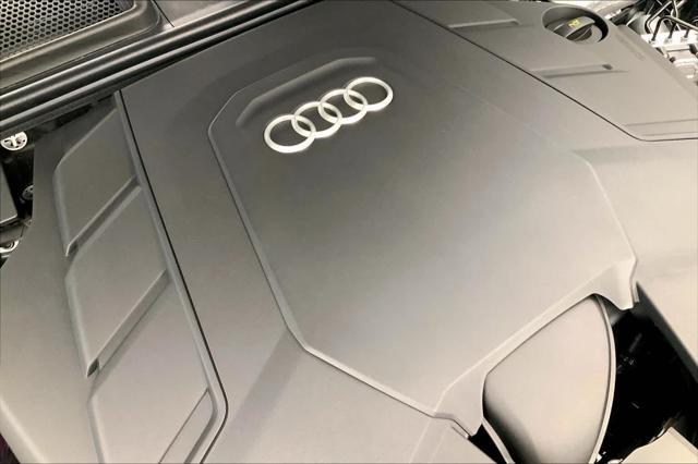 new 2025 Audi Q7 car, priced at $77,705