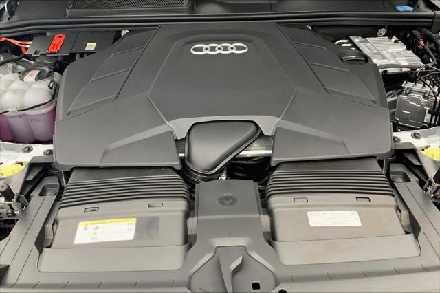 new 2025 Audi Q7 car, priced at $77,705