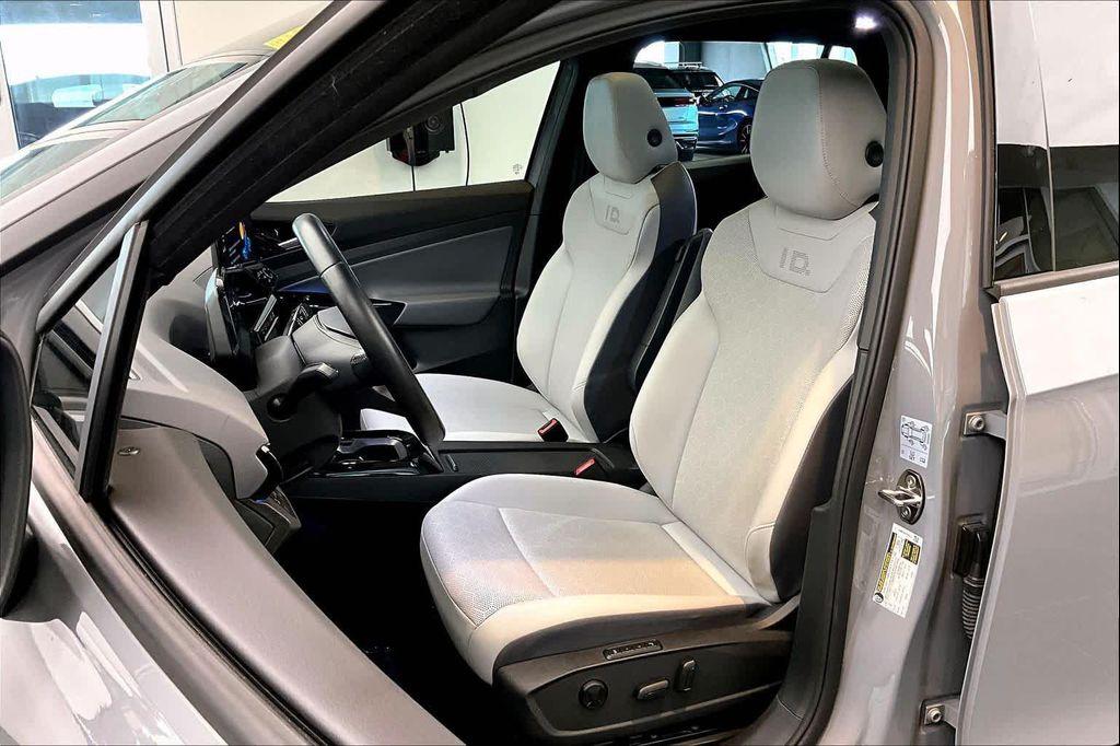 used 2022 Volkswagen ID.4 car, priced at $21,500