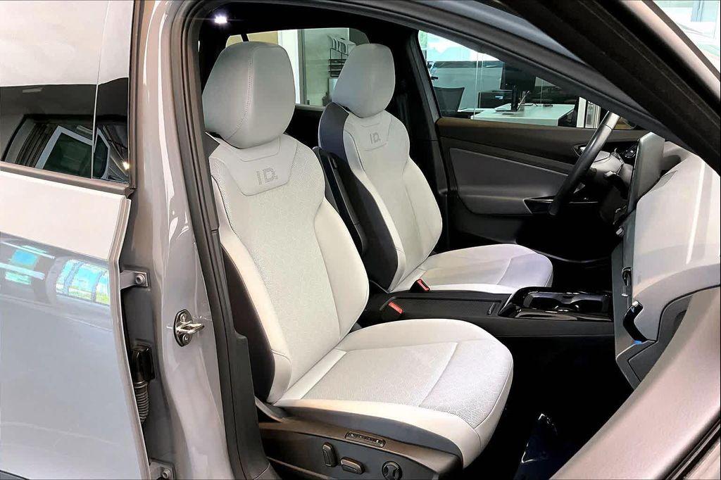 used 2022 Volkswagen ID.4 car, priced at $21,500