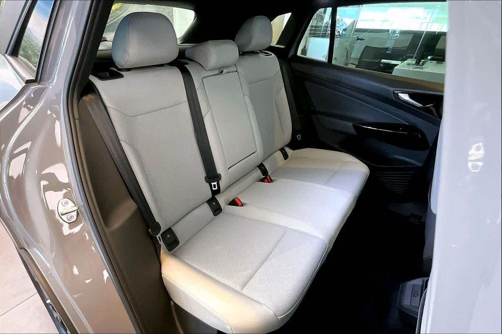 used 2022 Volkswagen ID.4 car, priced at $21,500