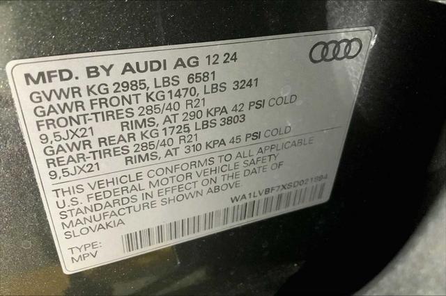 new 2025 Audi Q7 car, priced at $77,705