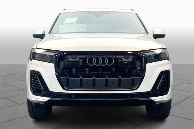 new 2025 Audi Q7 car, priced at $71,700